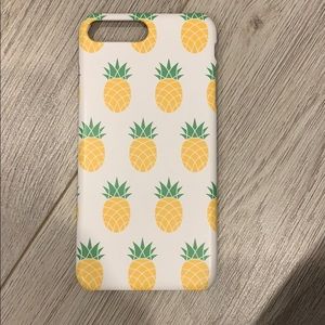 Kaseme iPhone 8 Plus case (hard) with pineapple